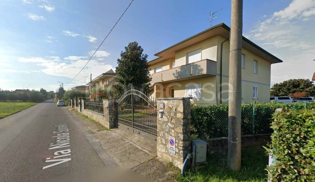 casa indipendente in vendita a Casciana Terme Lari in zona Spinelli