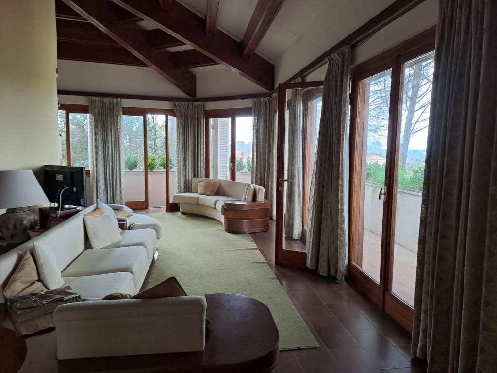 casa indipendente in vendita a Casciana Terme Lari in zona Lari
