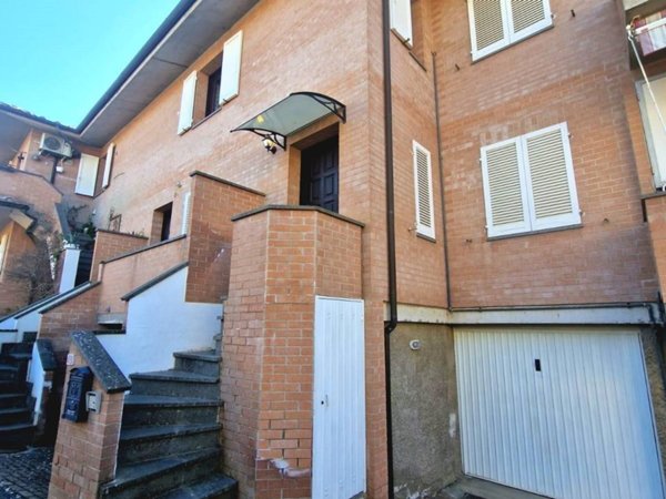 appartamento in vendita a Casciana Terme Lari in zona Casciana Terme