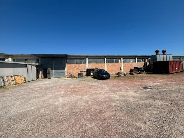 capannone in vendita a Casciana Terme Lari in zona Lari