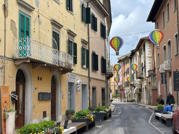appartamento in vendita a Casciana Terme Lari in zona Lari