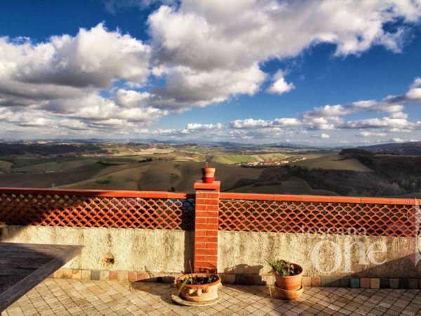 casa indipendente in vendita a Casciana Terme Lari in zona Casciana Alta