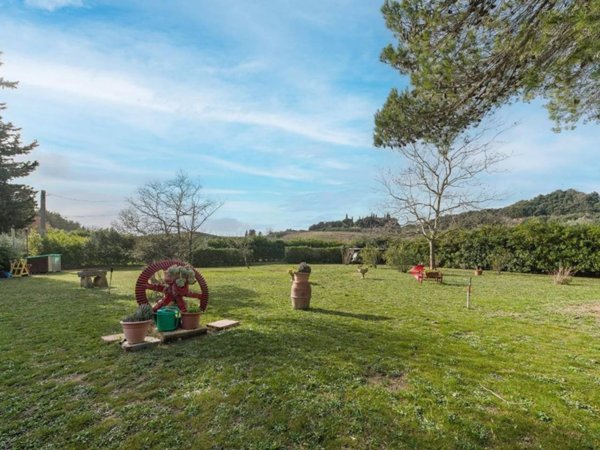 casa indipendente in vendita a Casciana Terme Lari in zona Casciana Terme