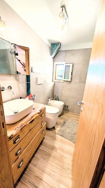 casa indipendente in vendita a Casciana Terme Lari in zona Boschi