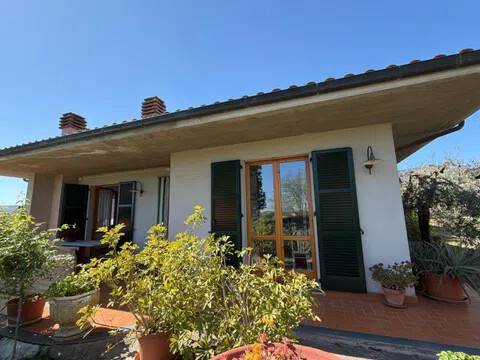 casa indipendente in vendita a Casciana Terme Lari