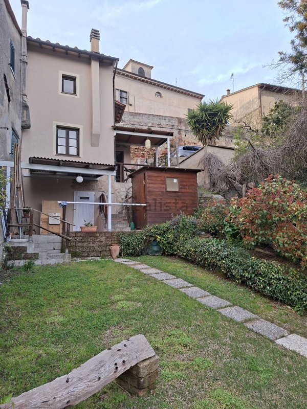 appartamento in vendita a Casciana Terme Lari in zona Usigliano