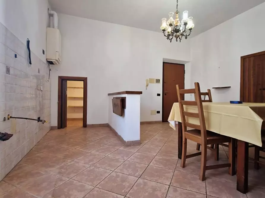 appartamento in vendita a Casciana Terme Lari in zona Usigliano