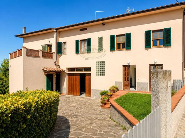 casa indipendente in vendita a Casciana Terme Lari in zona Aiale