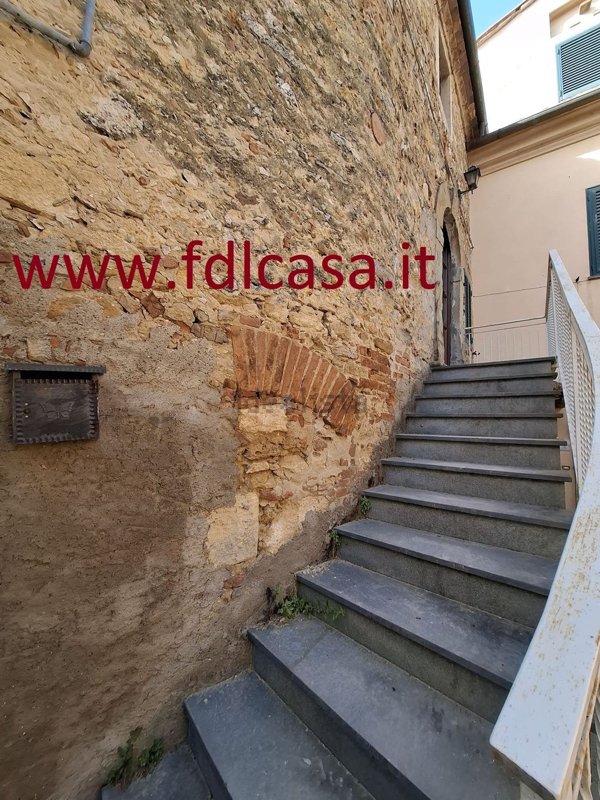 appartamento in vendita a Casciana Terme Lari in zona Casciana Alta