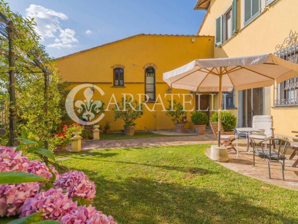 casa indipendente in vendita a Casciana Terme Lari in zona Lari