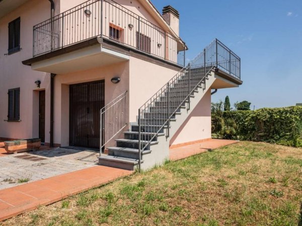 appartamento in vendita a Casciana Terme Lari in zona Quattro Strade