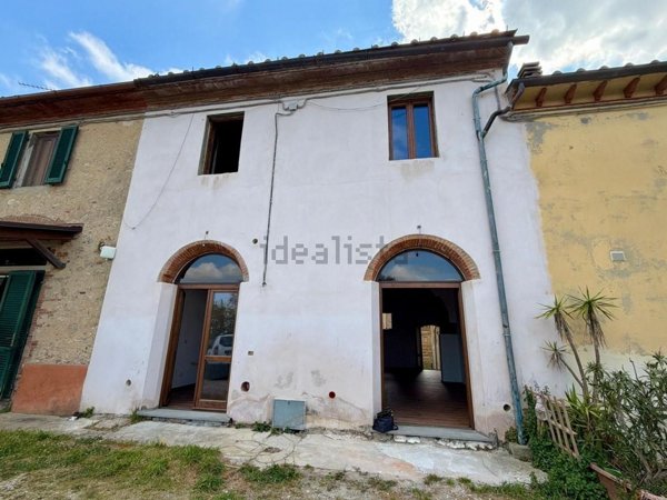 casa indipendente in vendita a Casciana Terme Lari in zona Boschi