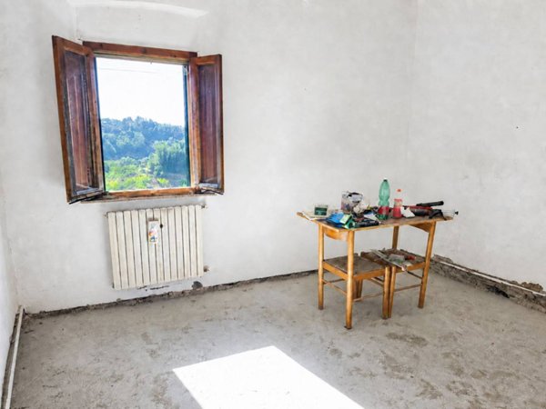 appartamento in vendita a Casciana Terme Lari in zona Lari