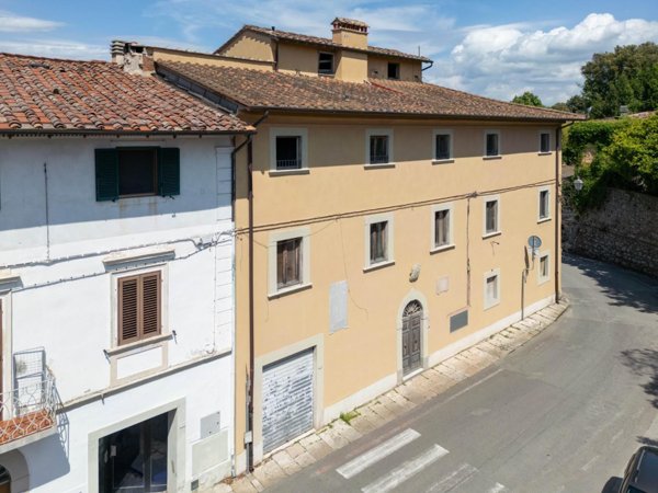 casa indipendente in vendita a Casciana Terme Lari in zona Cevoli