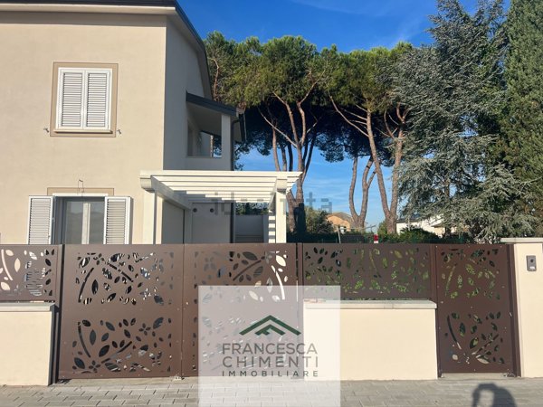 appartamento in vendita a Casciana Terme Lari in zona Perignano