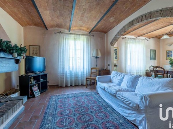 casa indipendente in vendita a Casciana Terme Lari in zona Parlascio