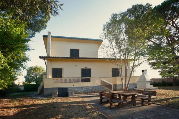 casa indipendente in vendita a Crespina Lorenzana in zona Cenaia