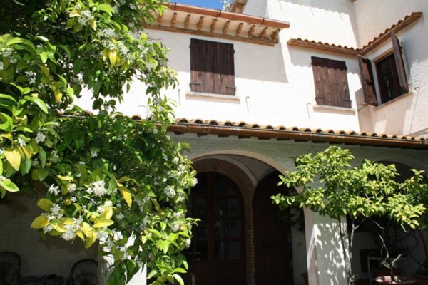 casa indipendente in vendita a Crespina Lorenzana in zona Lorenzana