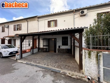 appartamento in vendita a Crespina Lorenzana in zona Lavoria