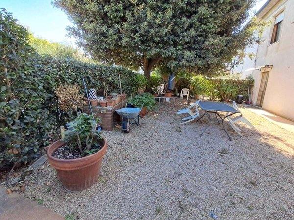 appartamento in vendita a Crespina Lorenzana in zona Crespina