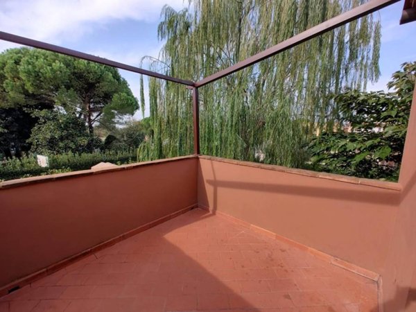 appartamento in vendita a Crespina Lorenzana in zona Cenaia