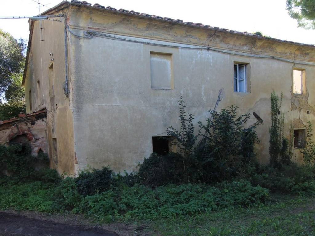 casa indipendente in vendita a Crespina Lorenzana in zona Crespina