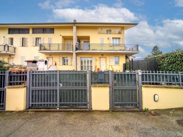 casa indipendente in vendita a Crespina Lorenzana in zona Ceppaiano