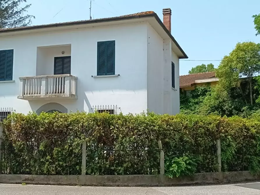 casa indipendente in vendita a Crespina Lorenzana