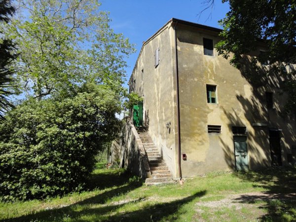 casa indipendente in vendita a Crespina Lorenzana in zona Lorenzana