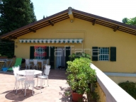 casa indipendente in vendita a Crespina Lorenzana in zona Cenaia