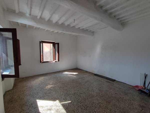 casa indipendente in vendita a Crespina Lorenzana in zona Crespina