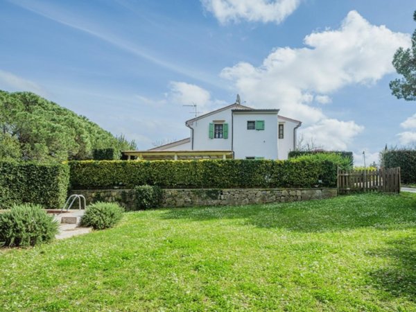 casa indipendente in vendita a Crespina Lorenzana in zona Crespina