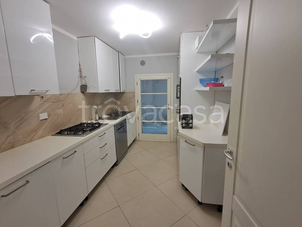 appartamento in vendita a Crespina Lorenzana in zona Lorenzana