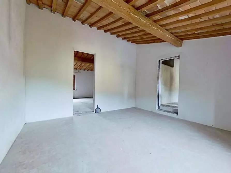 appartamento in vendita a Crespina Lorenzana in zona Lorenzana