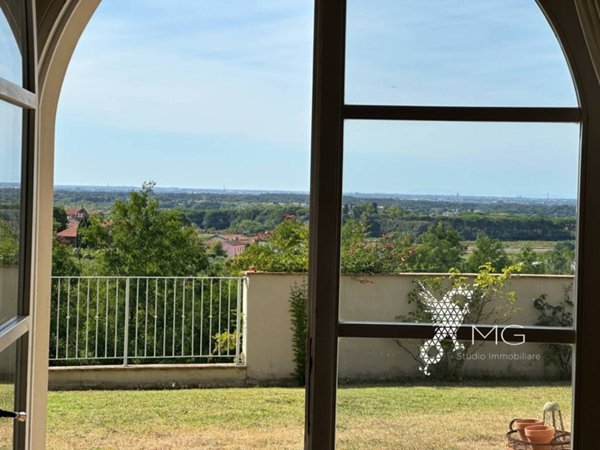 casa indipendente in vendita a Crespina Lorenzana in zona Lorenzana
