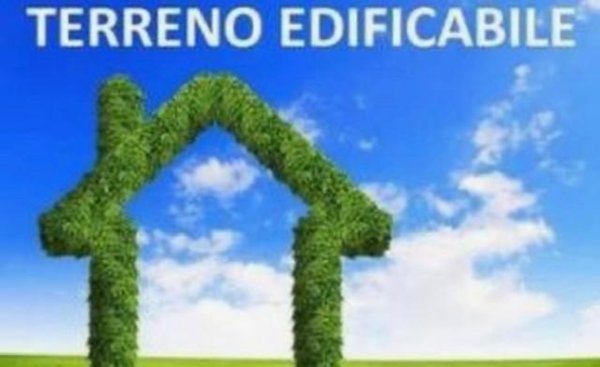 terreno edificabile in vendita a Crespina Lorenzana in zona Cenaia