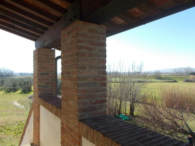 casa indipendente in vendita a Crespina Lorenzana in zona Lavoria