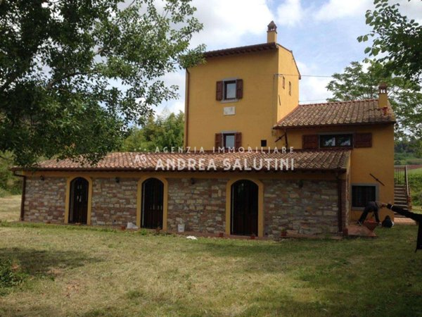 casa indipendente in vendita a Crespina Lorenzana in zona Lorenzana