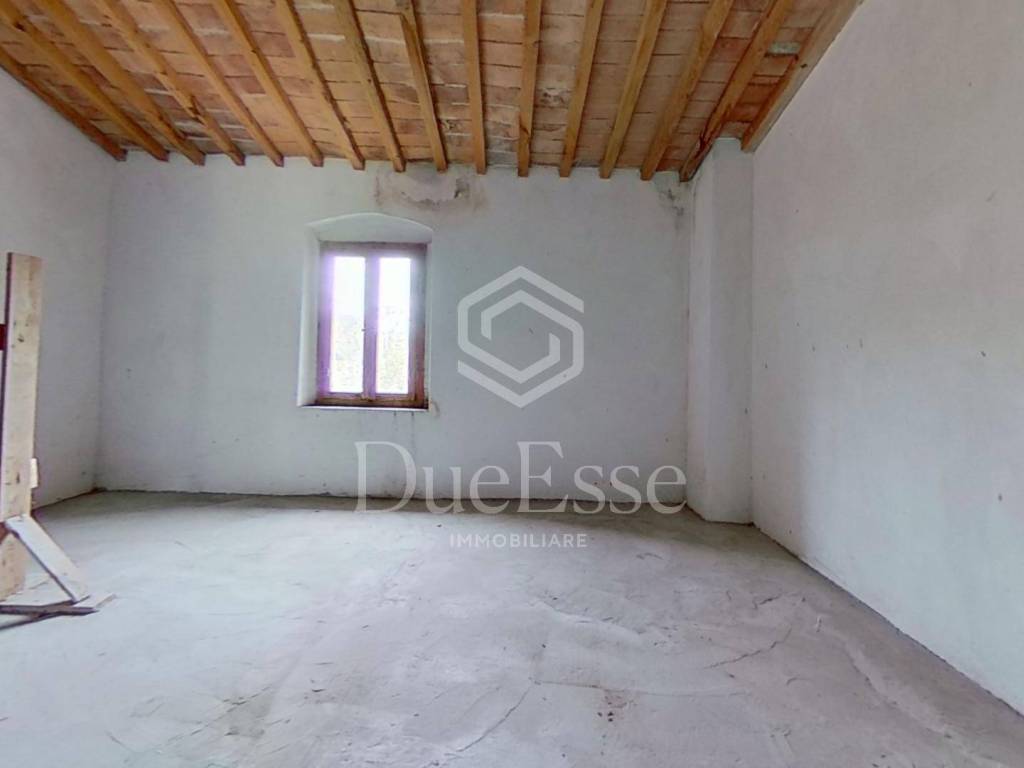 appartamento in vendita a Crespina Lorenzana in zona Lorenzana