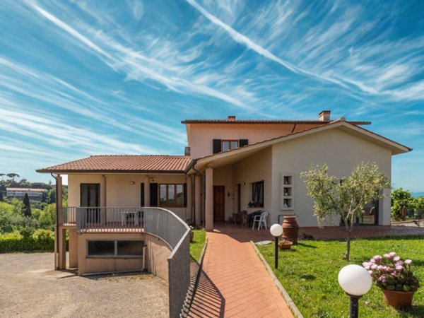 casa indipendente in vendita a Crespina Lorenzana in zona Crespina