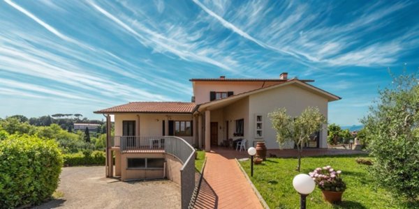 casa indipendente in vendita a Crespina Lorenzana in zona Crespina