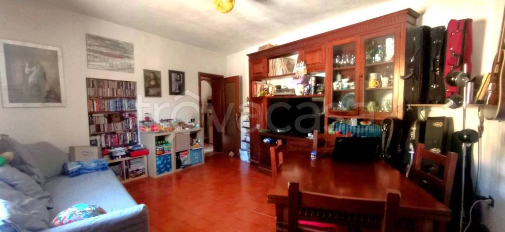 appartamento in vendita a Crespina Lorenzana in zona Lorenzana