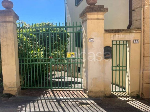 casa indipendente in vendita a Crespina Lorenzana in zona Tremoleto