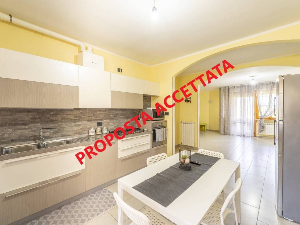 appartamento in vendita a Crespina Lorenzana in zona Lorenzana