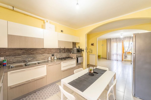 appartamento in vendita a Crespina Lorenzana in zona Lorenzana