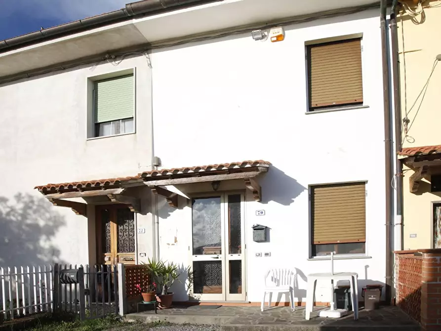 casa indipendente in vendita a Crespina Lorenzana in zona Lorenzana