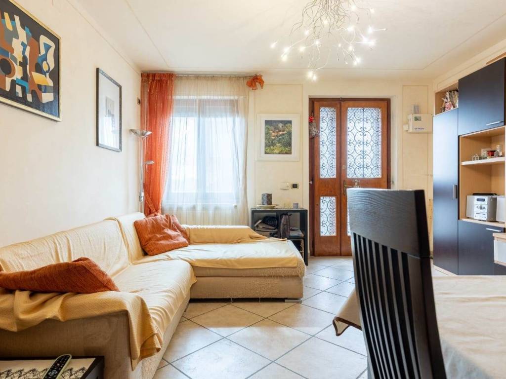 casa indipendente in vendita a Crespina Lorenzana in zona Lorenzana