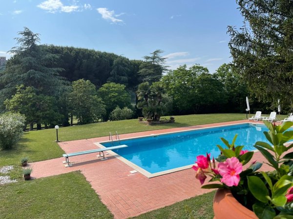 casa indipendente in vendita a Crespina Lorenzana in zona Lorenzana