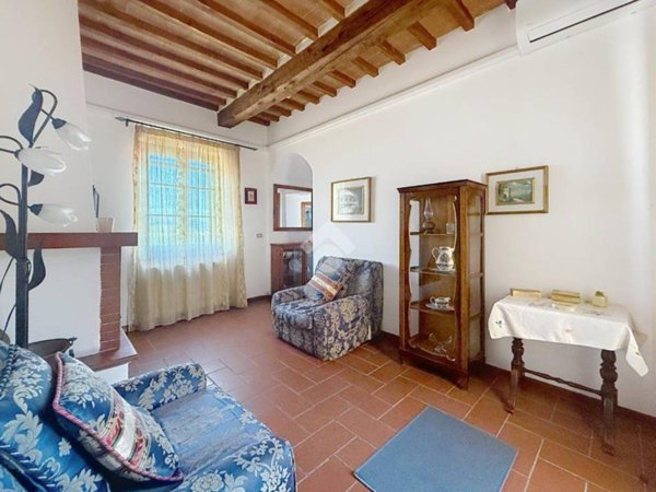 appartamento in vendita a Crespina Lorenzana in zona Lorenzana