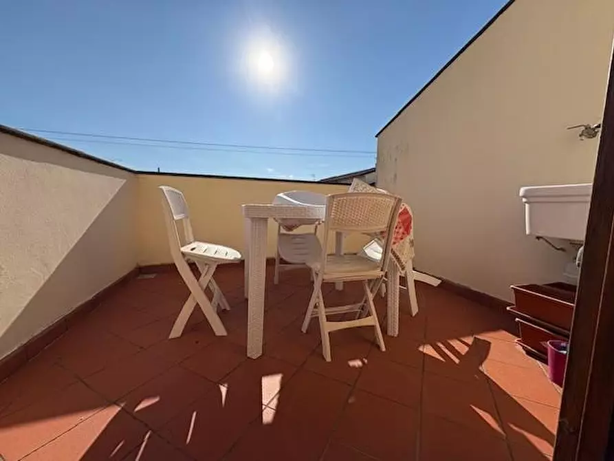 appartamento in vendita a Crespina Lorenzana in zona Cenaia